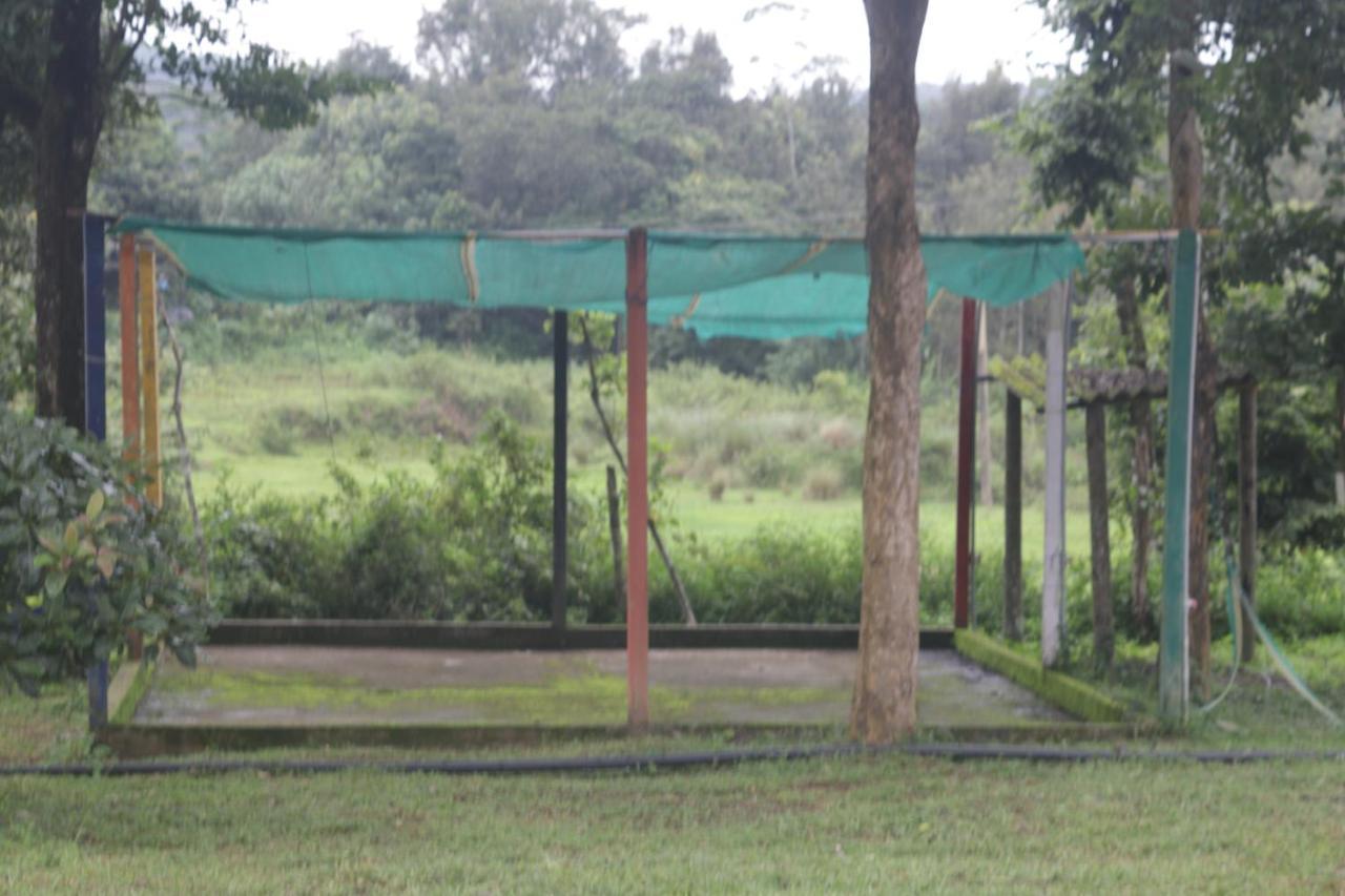 StoneAge Resort Ballupet Sakleshpur Eksteriør bilde