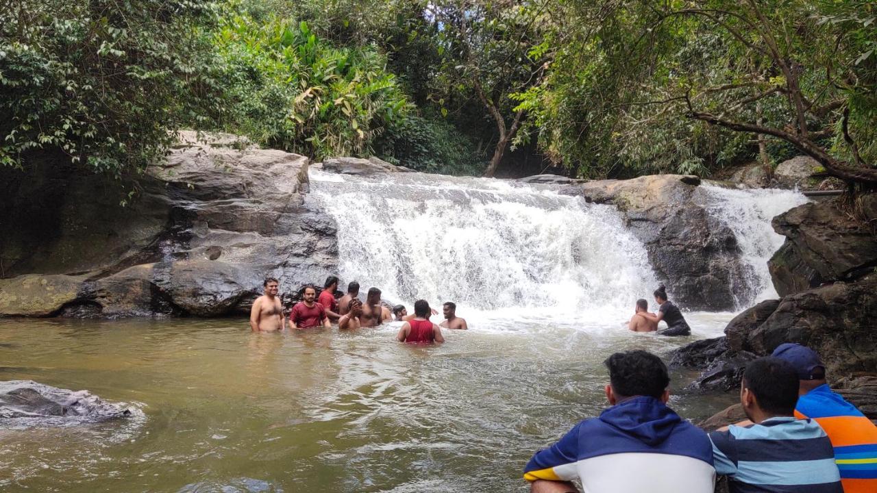 StoneAge Resort Ballupet Sakleshpur Eksteriør bilde